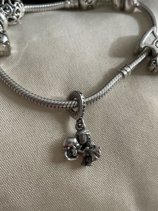 Pulseira da Pandora com 7 contas (vende-se separado também)