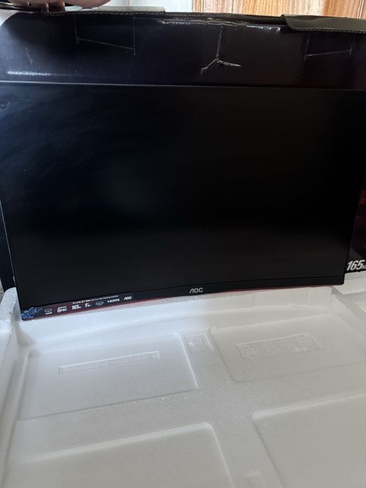 AOC C24G2U 24” Curvo Gaming 165Hz | Full HD | 1ms | FreeSync HD
