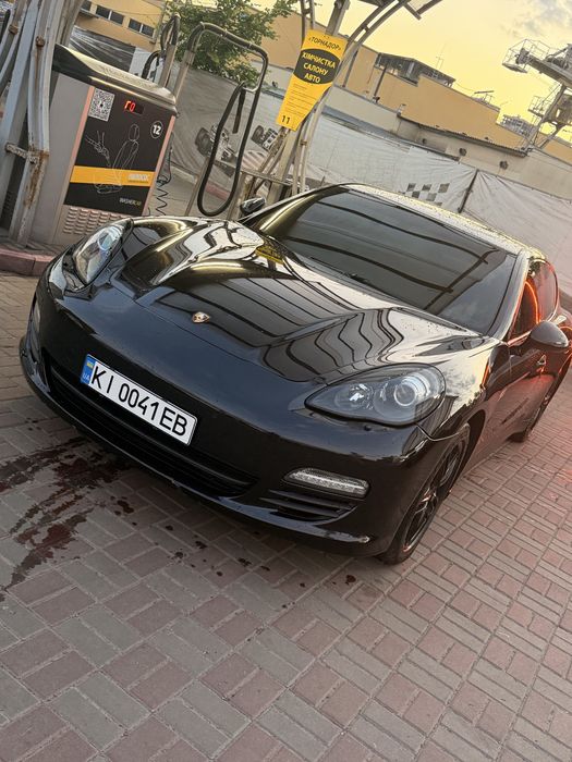 Продам Порш Панамера