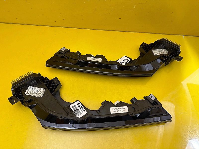 Lampa Lewa Prawa Przednia Górna Rolls Royce Spectre Led DRL 2024/5A165