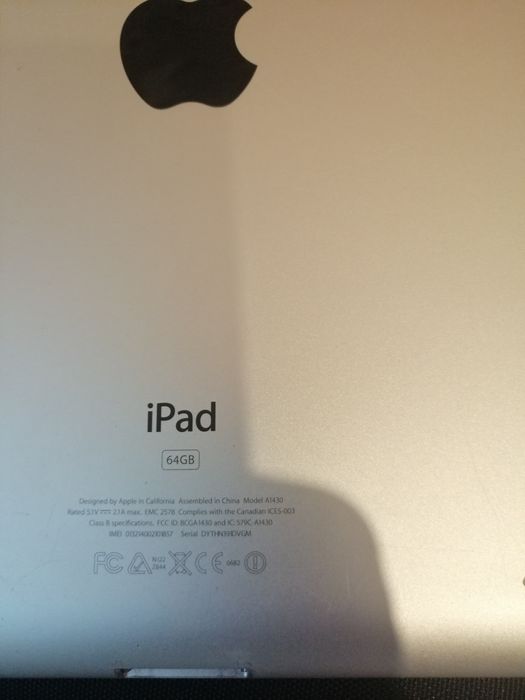 Продам ipad 2  32г і ipad 3 64gb