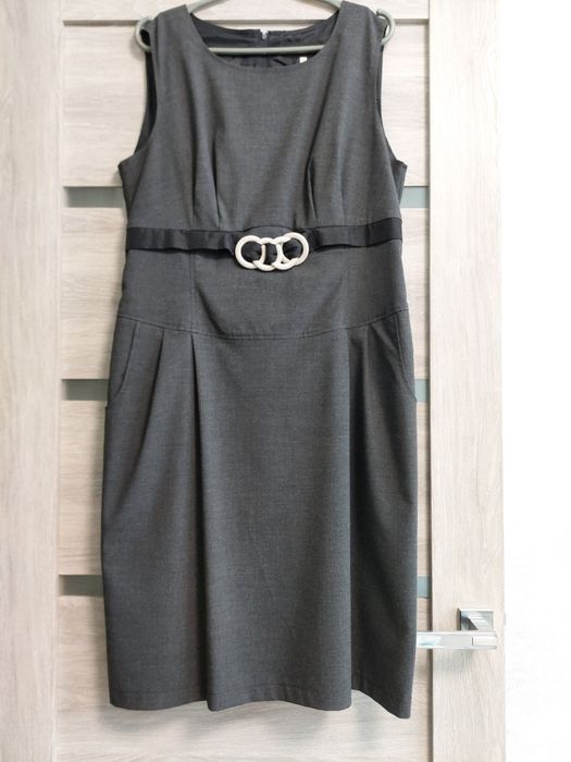 Сарафан женский серый на чехле, р.52-54. Офисная одежда.