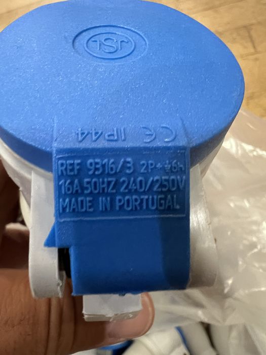 Lote 49 Fichas fêmea 3 polos Tomada 16A 2P+T 9316 JSL IP44