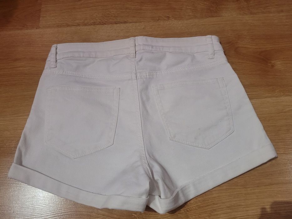 H&M - krótkie spodenki dla dziewczynki rozmiar 158.