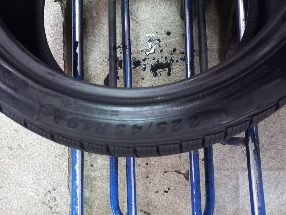 Davanti (європа)255/40/19  225/ 45/19 зима майже нова