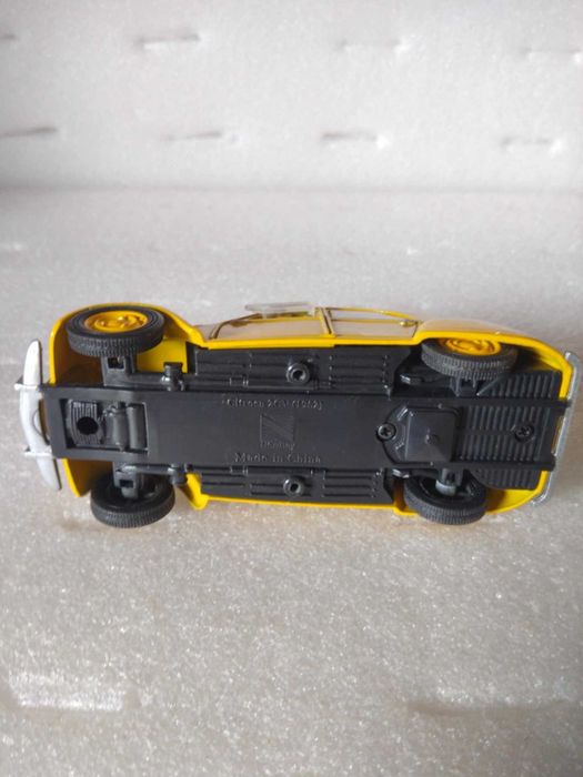 Miniatura Citroen 2 Cavalos de 1952 Novo.