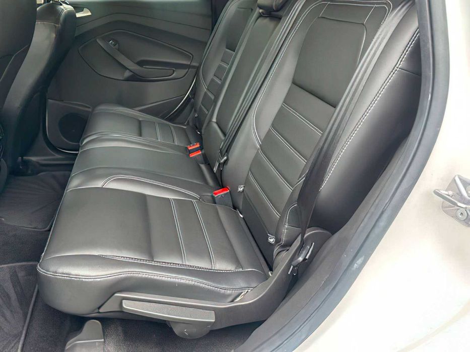 Ford Escape Titanium      2018