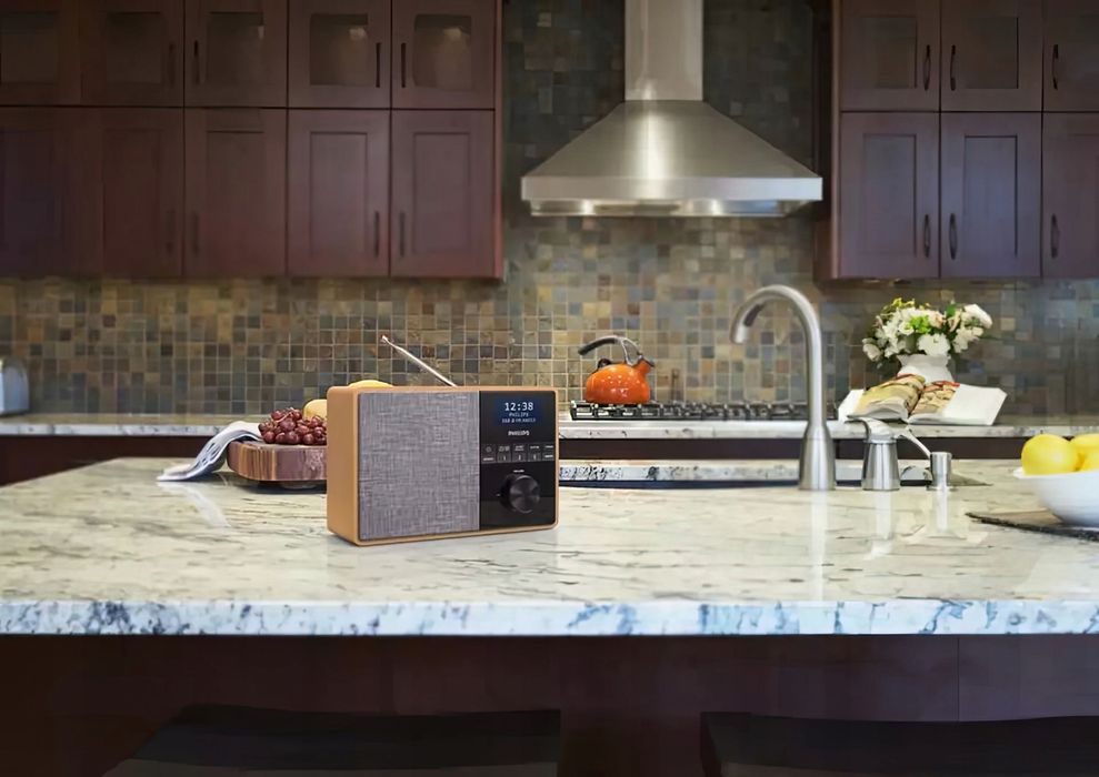 outlet radio sieciowo-przenośne philips tar5505/10 dab+ fm w stylu retro
