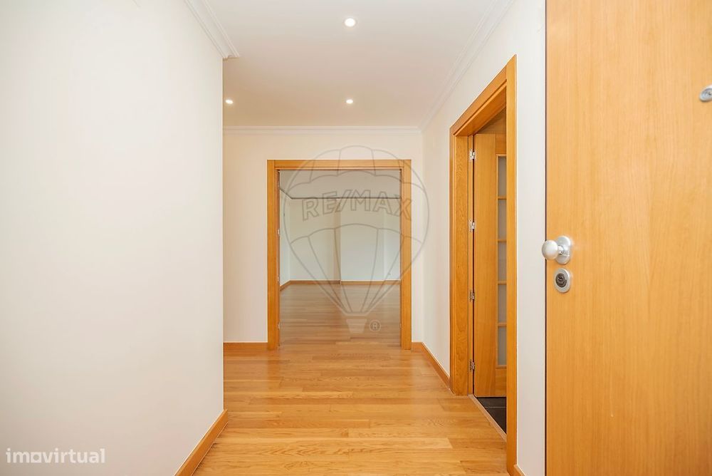 Apartamento T3 para arrendamento