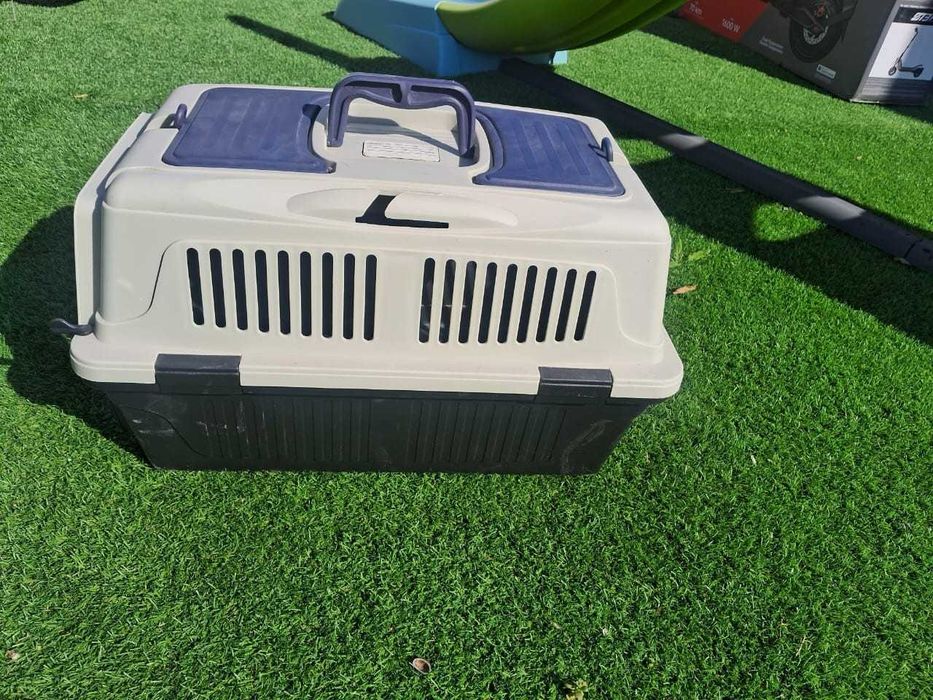 Transportadora média (cão)