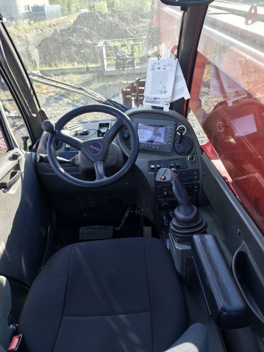 Manitou 2540 MRT Privilege + 2015 rok