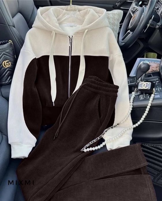 Костюм жіночий шоколад