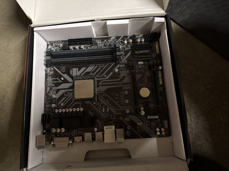 B 450 m ds3h ryzen 52600