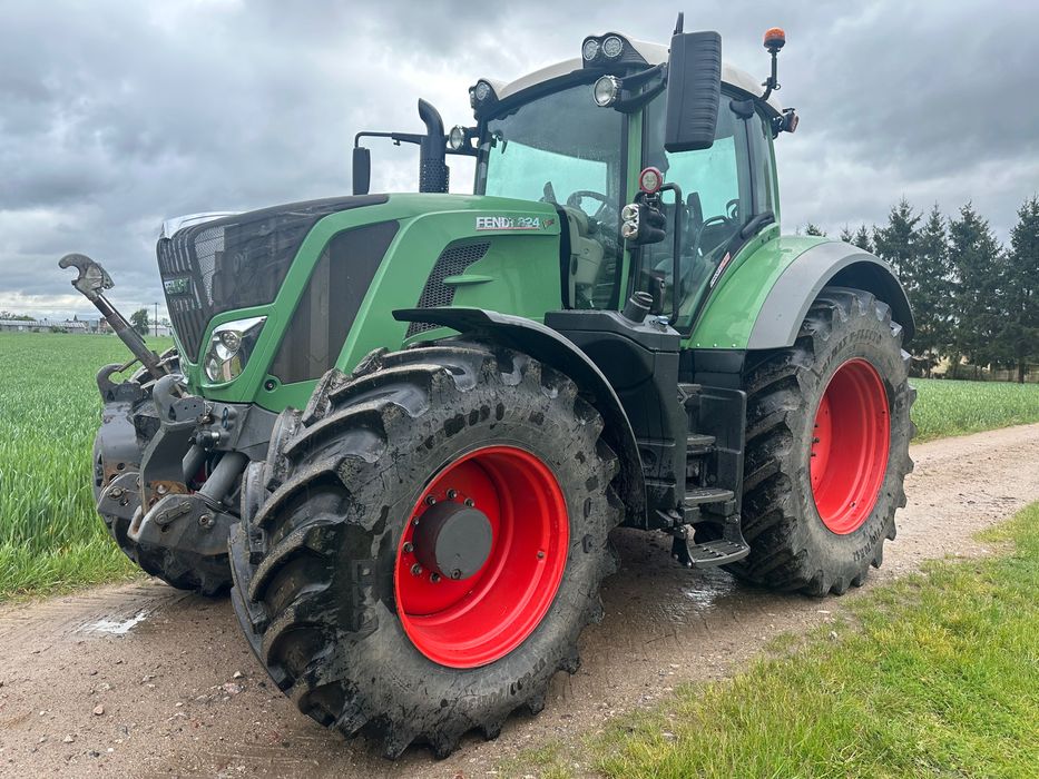 Fendt Vario 824 S4 z Niemiec