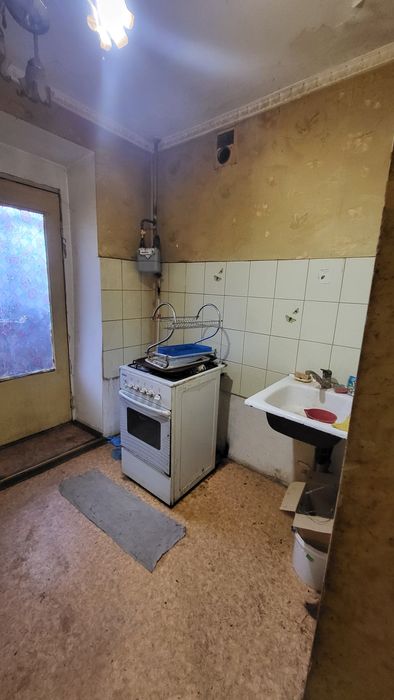 Продаж 1кв на проспекті Центральний