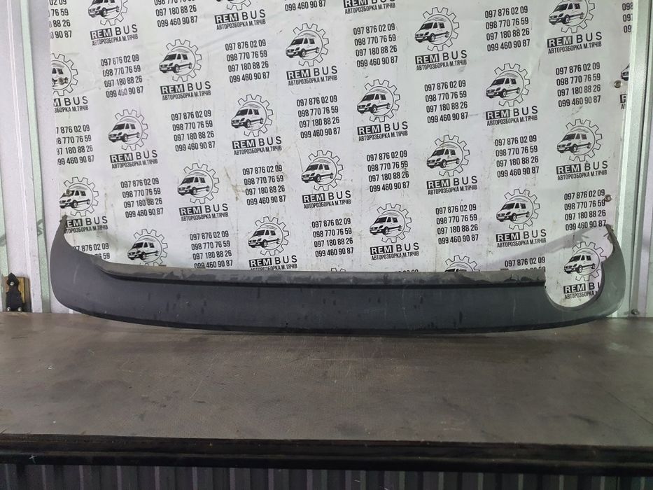 Спойлер нижня частина amg бампера w212 e212 e-class губа бампера зад