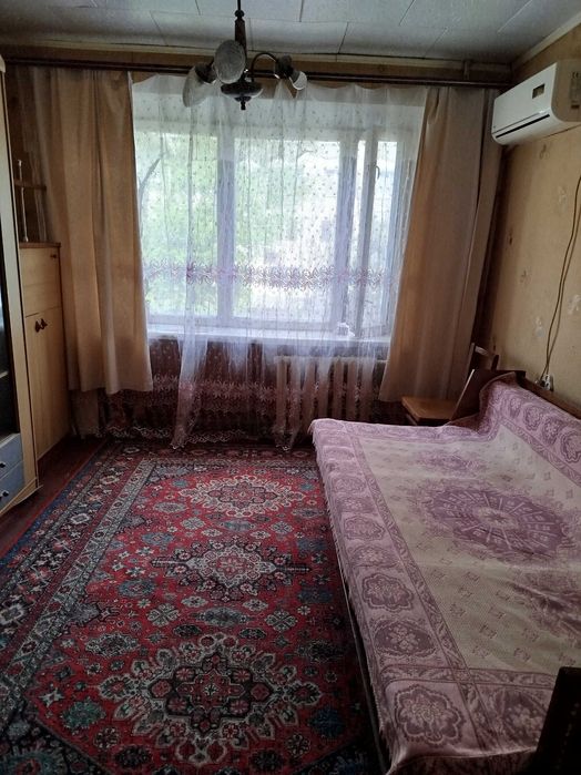 Продам кімнату в гуртожитку, Хортицький район.