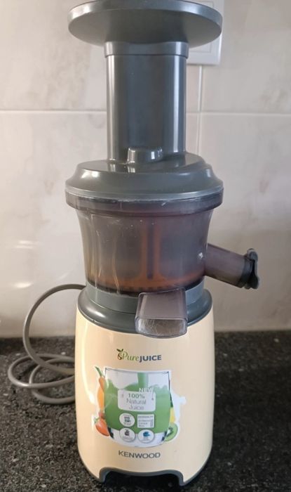Máquina de Sumos Kenwood