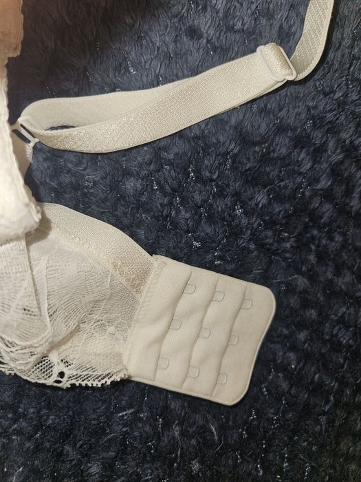 Gorteks! Biustonosz półgorset 75 F