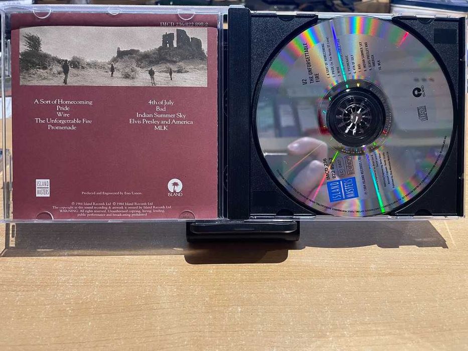 U2 - The Unforgettable Fire