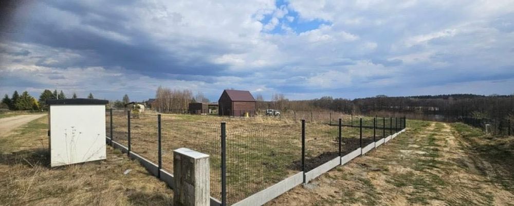 Działka z widokiem na jezioro