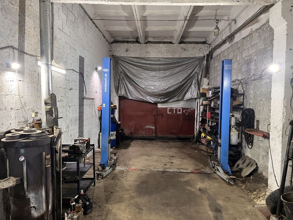 Оренда підйомника СТО