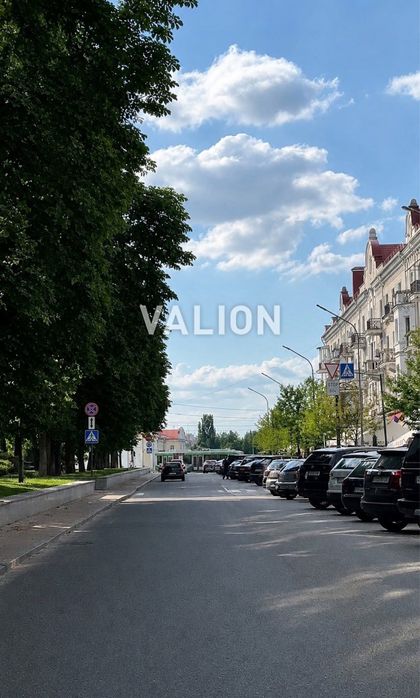 Продам двокімнатну квартиру, пр-т Миру, б. 21, м. Чернігів. Центр.