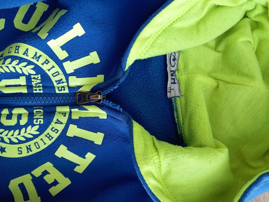 Bluzy chłopięce 110-122