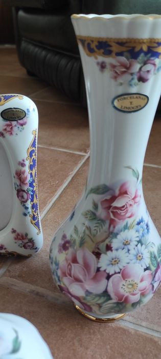 Conjunto de porcelana da Limoges