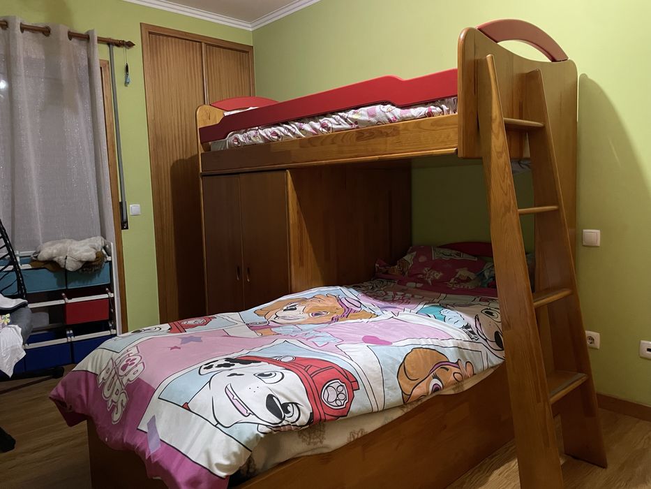 Beliche com armário e dois gavetões