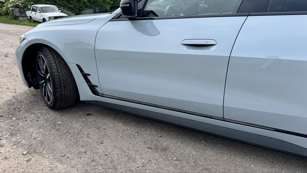 продам bmw i4 edrive40