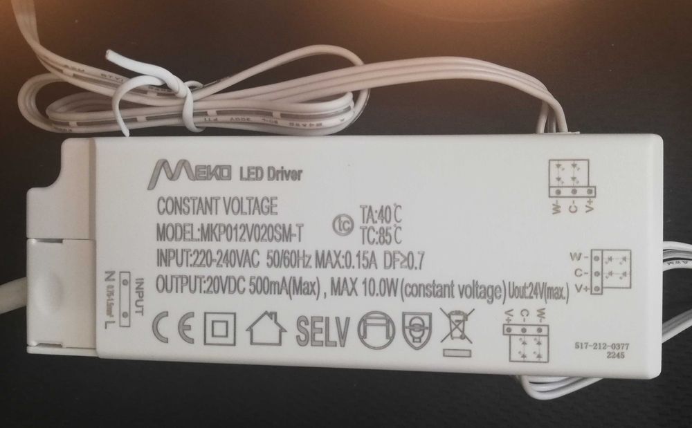 EGLO FUEVA-Z, trzy lampy do zabudowy wpuszczane pracjące z Philips Hue