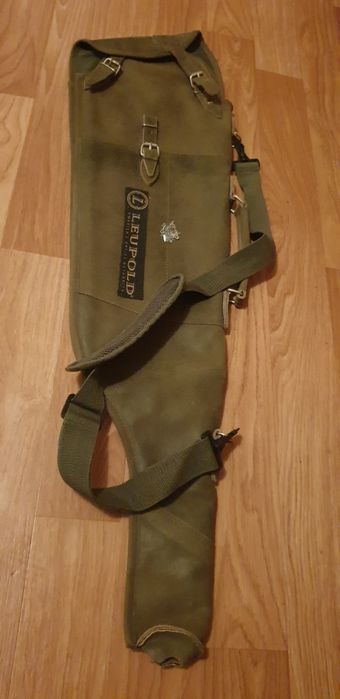 Myśliwski pokrowiec skurzany.