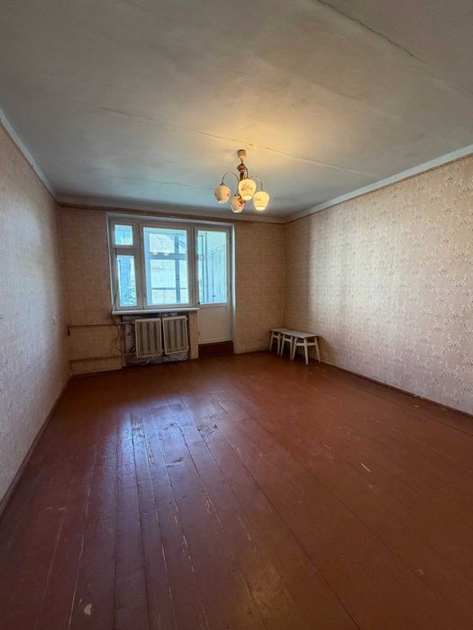 Продаж! 4-кімн. чешка з індивідуальним опаленням