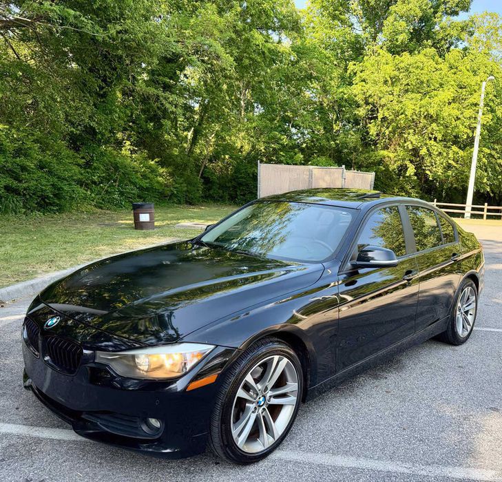 BMW 320i      2015