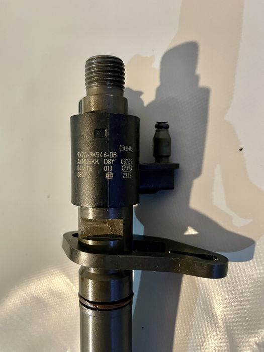 Injetor/ Injector Jaguar xf 3.0d - 306DT