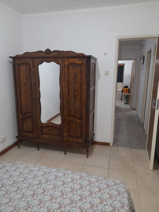 Casa para alugar em merces mem martins