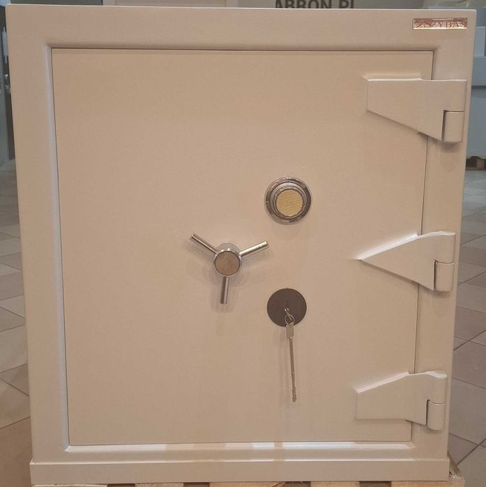 Sejf kasa pancerna 230 kg, Szybas II klasa odporności 83/75/70 cm
