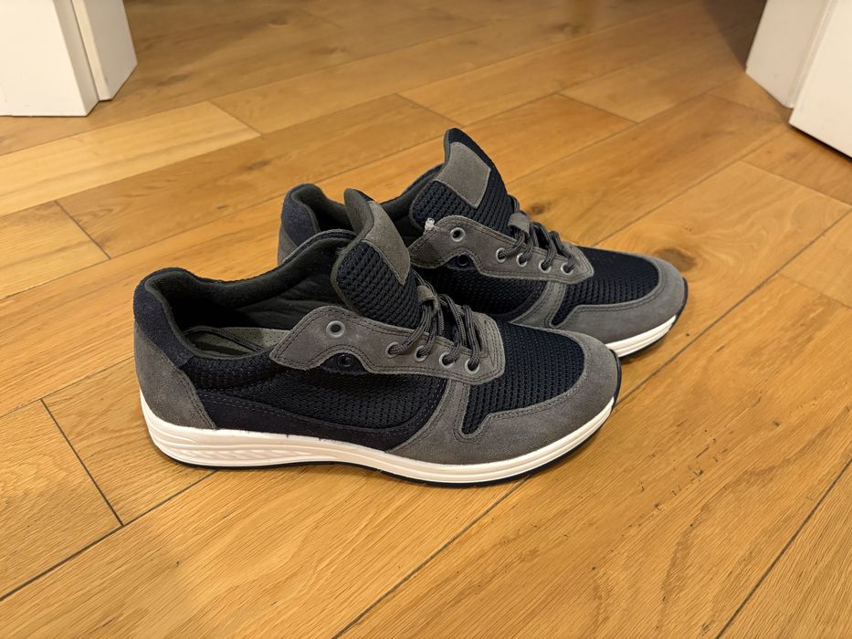 Nowe buty sportowe wojas 904A/MON rozmiar 40