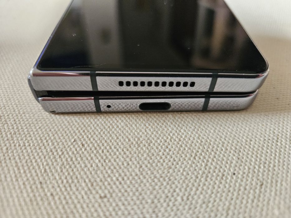 Samsung Z Fold 4