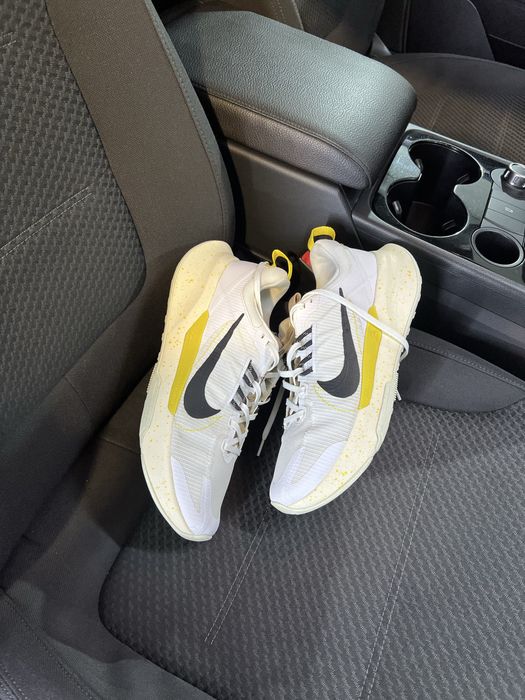 Кроссовки nike размер 42,5