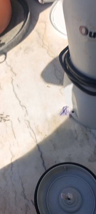 Duas bombas para piscinas