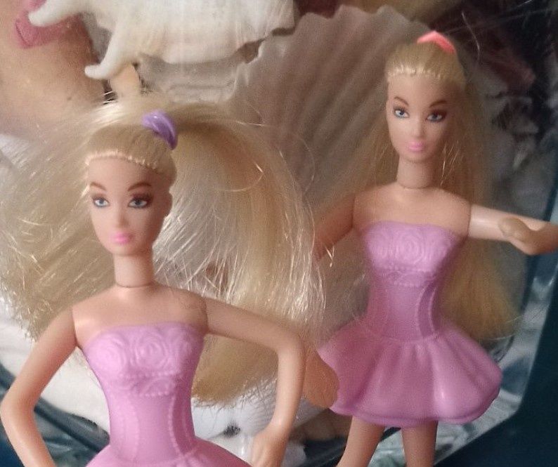 Figurki kolekcjonerskie Zabawki Barbie 2012 r MATTEL McDonald's