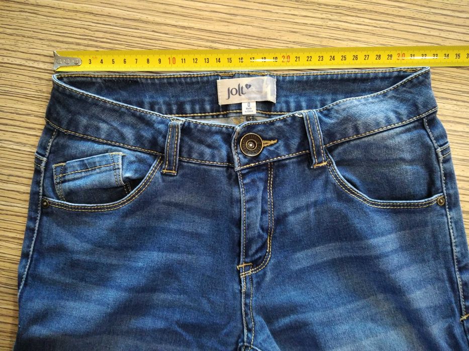 Spodnie jeansy r.158-164