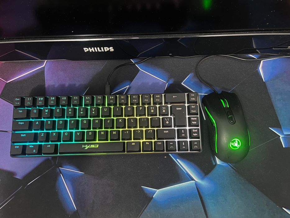 Vendo teclado e mouse gaming