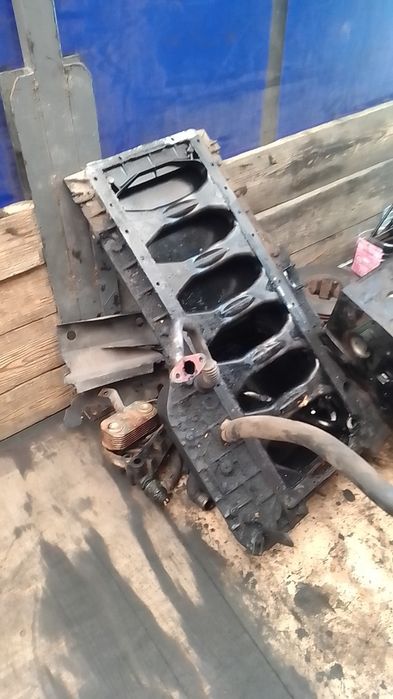 Продам запчастини 836 дигун від МАN 18.220