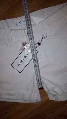 Шорты новые белые 34р. S 160р. Amisu