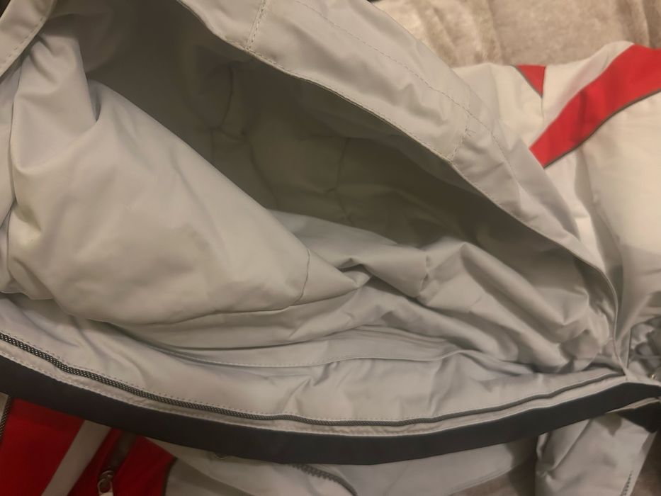 Куртка лижная Descente