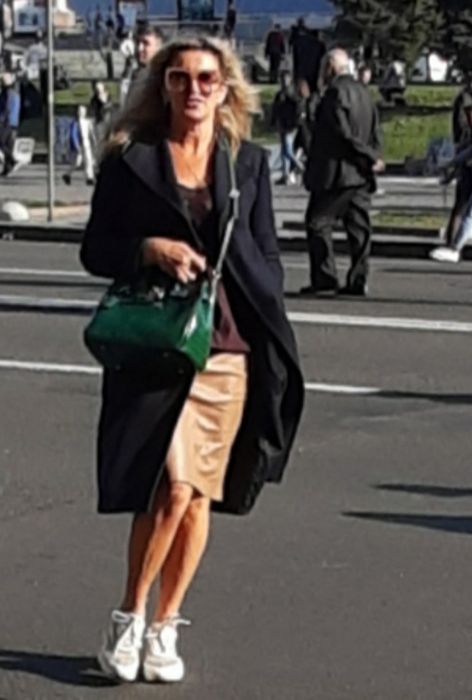 Юбка  женская ,узкая,кожзам