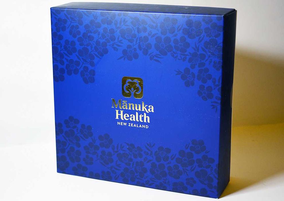 Manuka | Zestaw: miód MGO 100+ 500 g plus czerpak